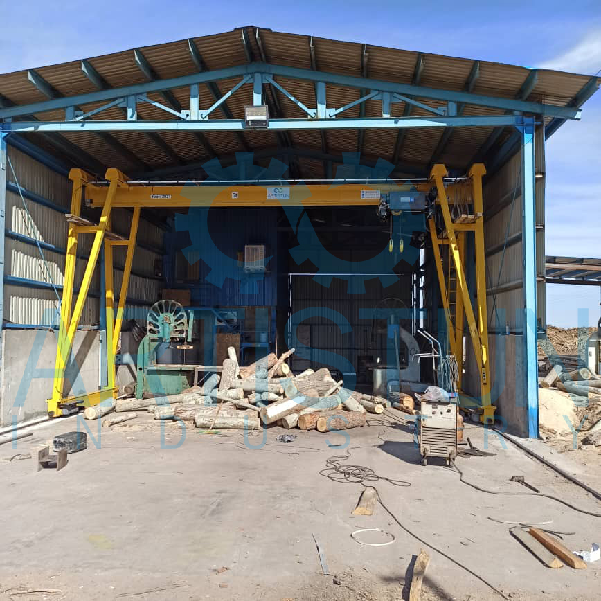 Electric hoist (wire rope / chain) on AGCS single-girder gantry crane