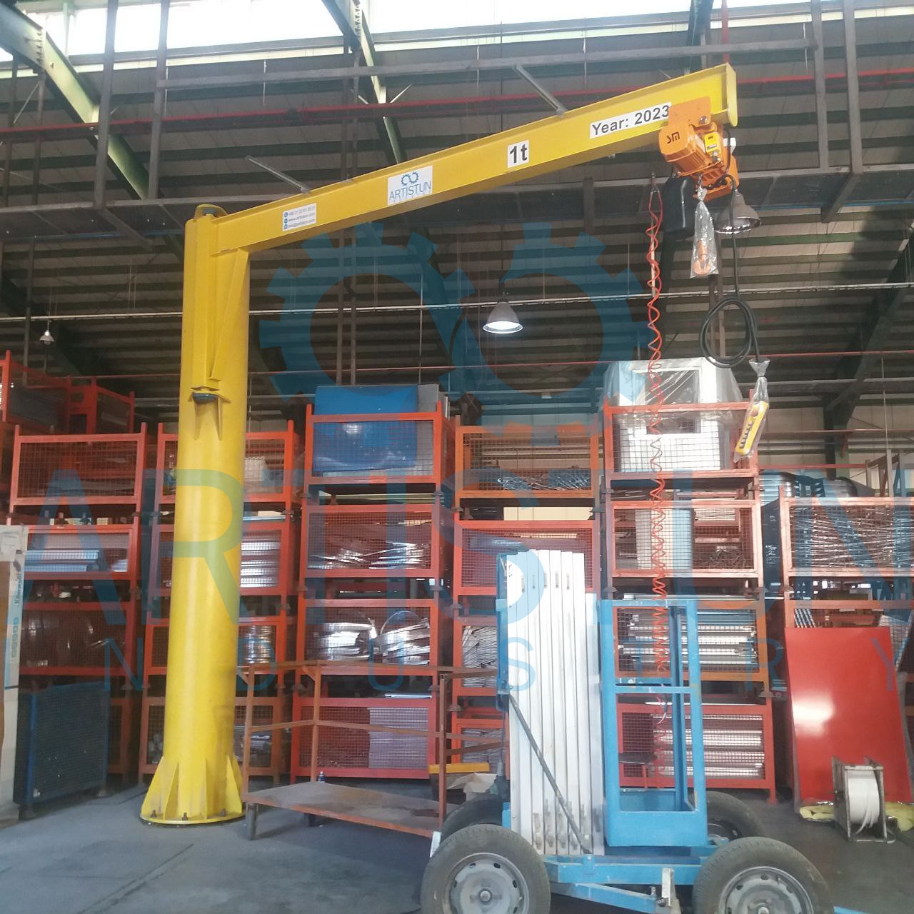 جزئیات ستون، صفحه‌پلیت و نصب بازو