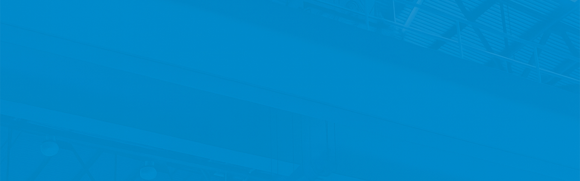 بنر تماس با ما آرتیستون صنعت با نمایی از محیط صنعتی و رنگ برند آبی، نماد ارتباط با مشتری و پشتیبانی فنی